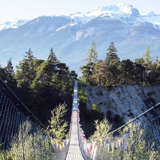 bhutan-bridge